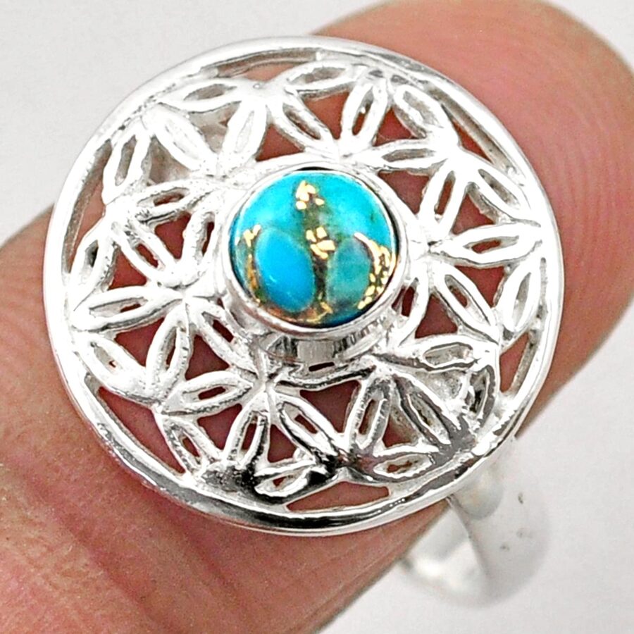 Turquoise. Silver. Surface 1.8 cm. Size 8,5.