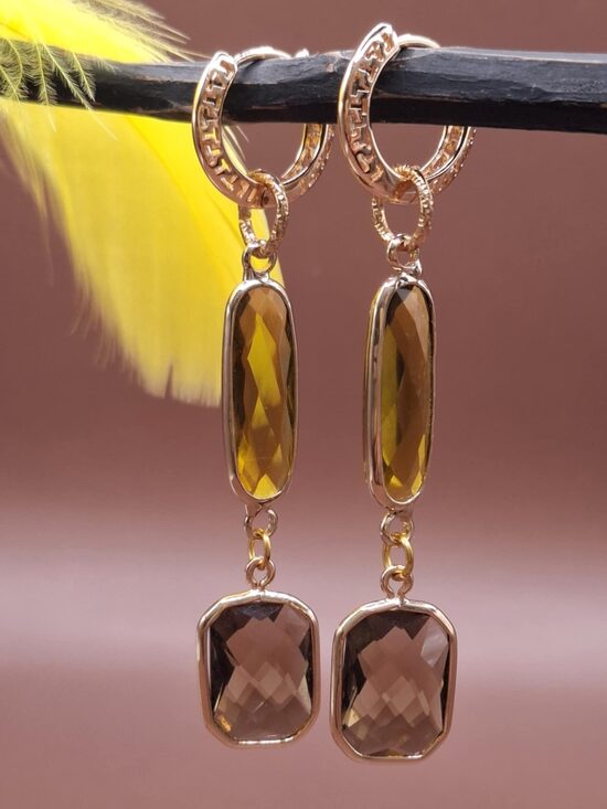 Kvarcs. Zelta pārklājums. Garums 6 cm. 