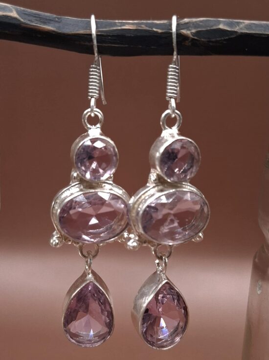 Kuncīts. Sudrabs. No aizdares 4,5 cm. 