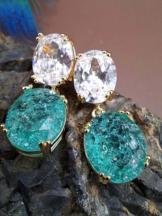 Kalnu kristāls, halcedons. Zelta pārklājums. 2,5 cm.