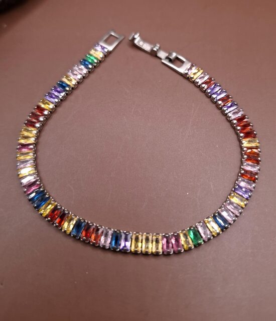 Cirkonijs. Antialerģisks metāls. 18 cm.