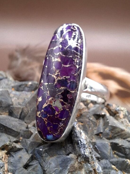 Turquoise. Silver. Surface area 3 cm. Size 9.