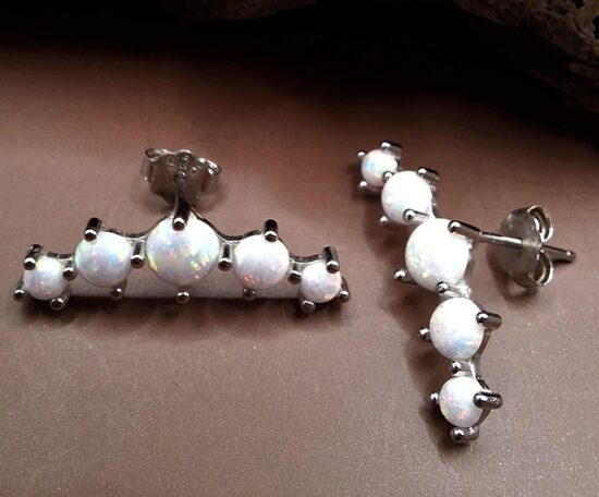 Fire opal. Silver. Length 2.2 cm. 