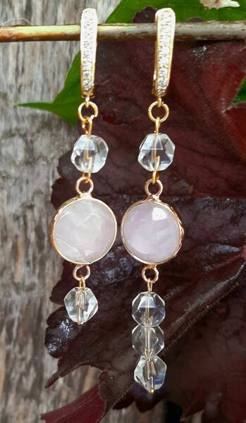 Rose quartz, mountain crystal, zircons. The longest earring is 8 cm.
